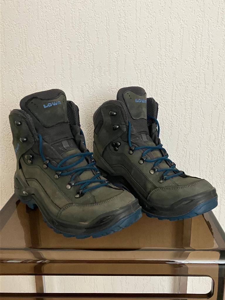 Wandelschoenen Lowa GTX mid size / maat 43,5, Sport en Fitness, Bergsport en Wandelen, Ophalen, Gebruikt, Schoenen