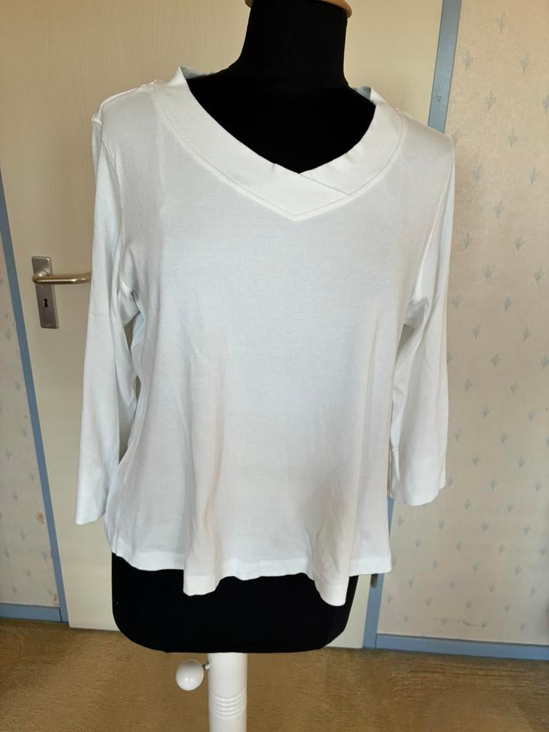 036 Airfield shirt in maat 46 off white, Kleding | Dames, T-shirts, Verzenden, Wit, Maat 46/48 (XL) of groter, Zo goed als nieuw