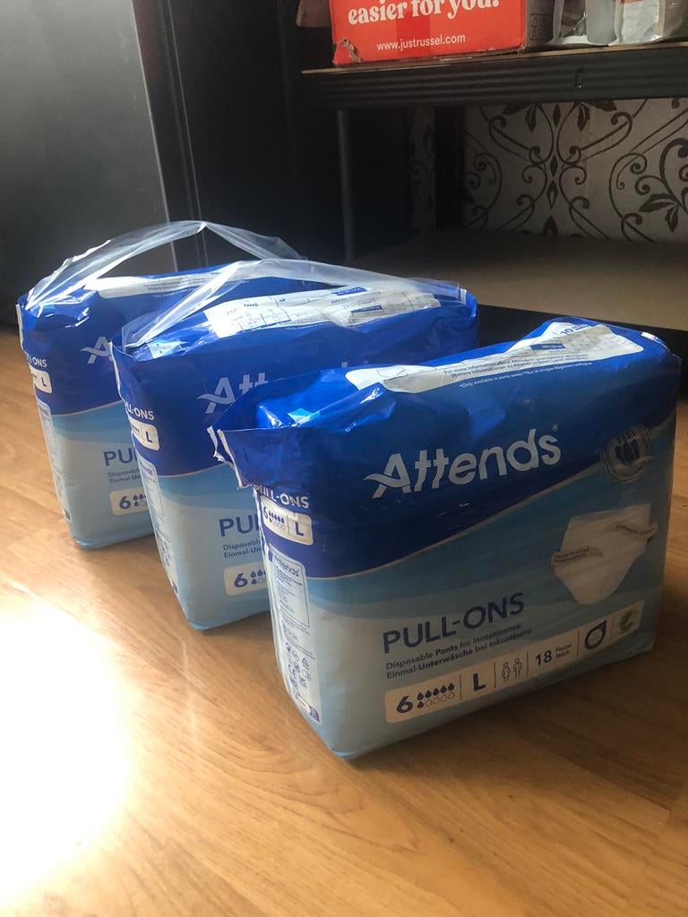 Te koop: 3 pakken incontinentieslips, Diversen, Ophalen, Zo goed als nieuw