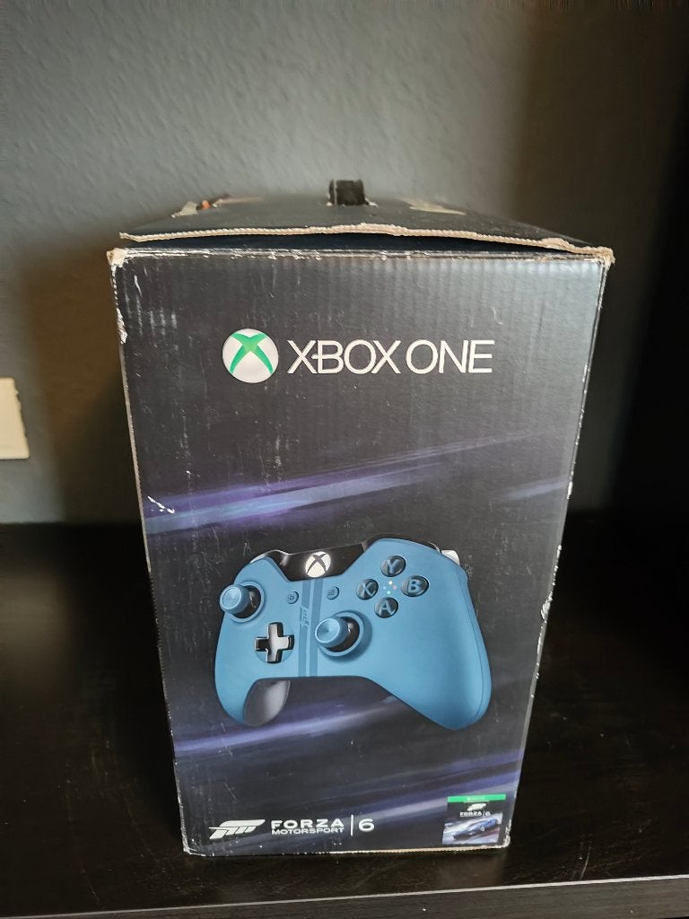 Xbox One 1TB Limited Edition Forza Motorsport 6, Spelcomputers en Games, Gebruikt, Xbox One, Ophalen of Verzenden, 1 TB