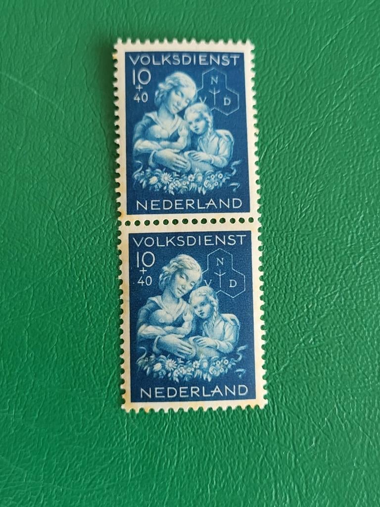 Twee postzegels Winterhulp - Volksdienst 1944, Ophalen of Verzenden, Na 1940, Postfris