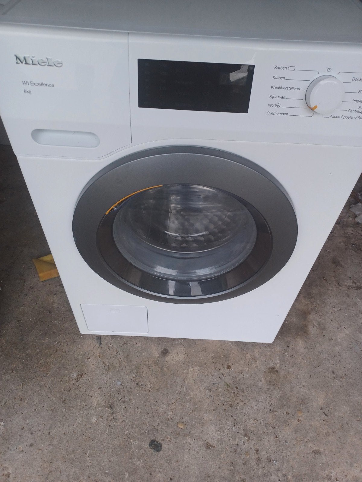Miele W1 Excellence wasmachine met 1400 toeren, Ophalen, 1200 tot 1600 toeren, Minder dan 85 cm, 8 tot 10 kg
