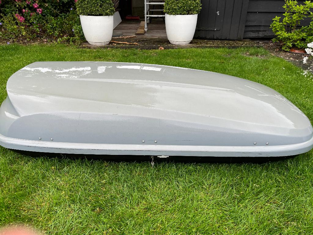 Thule Karrite Dakkoffer 580 liter incl. dakdragers, Auto diversen, Dakkoffers, Ophalen, Gebruikt