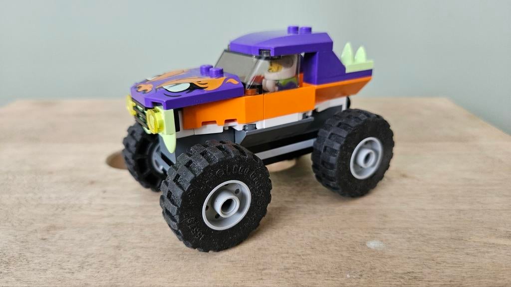 LEGO City Monstertruck 60251 met handleiding, City, Lego, Ophalen of Verzenden, Zo goed als nieuw