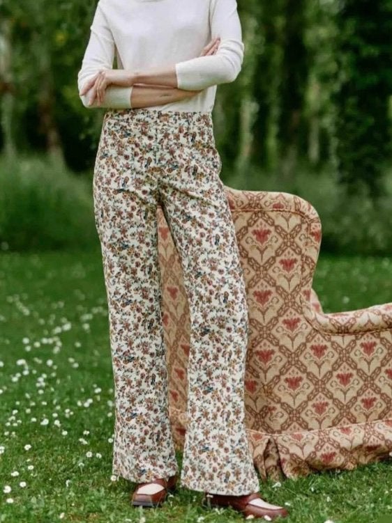 Nieuwe! corduroy broek bloemenprint Le petite etoile mt 36, Kleding | Dames, Broeken en Pantalons, Ophalen of Verzenden, Nieuw