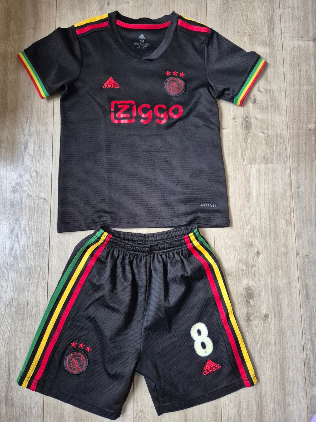 Ajax uitshirt 2020/2021 Gravenberch #8 (maat 24), Ophalen of Verzenden, Gebruikt, Adidas, Jongen of Meisje