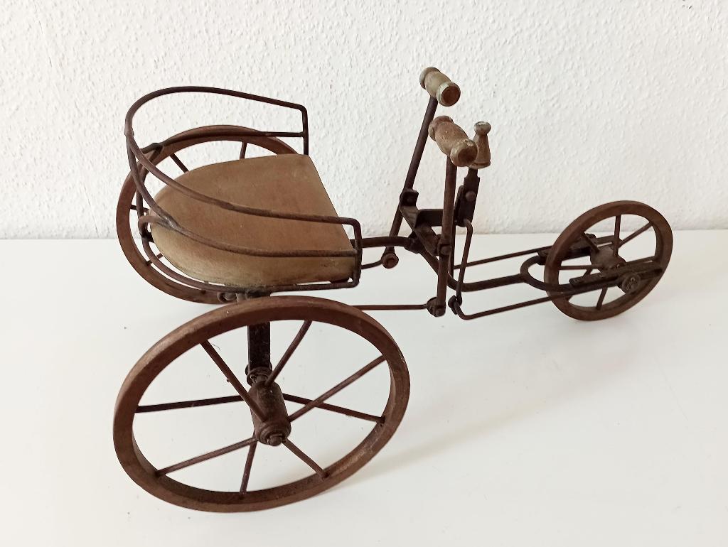 Antiek prototype hand aangedreven driewieler, Antiek en Kunst, Curiosa en Brocante, Ophalen of Verzenden