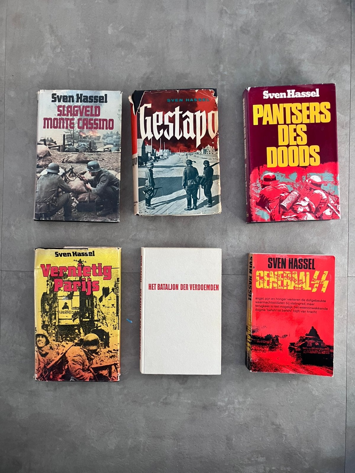 Zes romans van Sven Hassel, Boeken, Ophalen of Verzenden, Gelezen