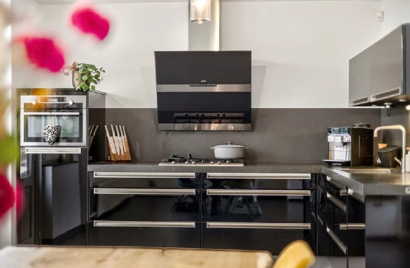 Complete keuken – zelf demonteren & ophalen 5 september, Ophalen, Gebruikt, Zwart, Hoekkeuken