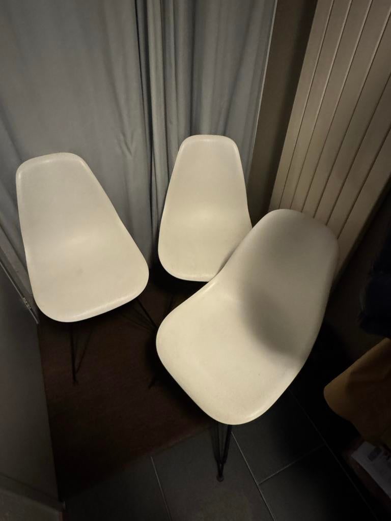 3x Design Eetkamerstoel Eiffel DSR - Eames geïnspireerd, Huis en Inrichting, Stoelen, Ophalen, Kunststof, Gebruikt, Drie