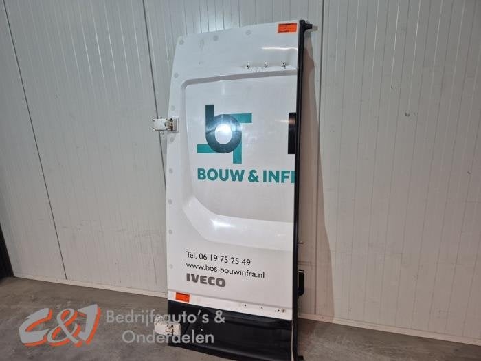 Achterdeur Bus-Bestelauto van een Iveco New Daily (XXXXXXXX), Gebruikt, -, -, Ophalen of Verzenden