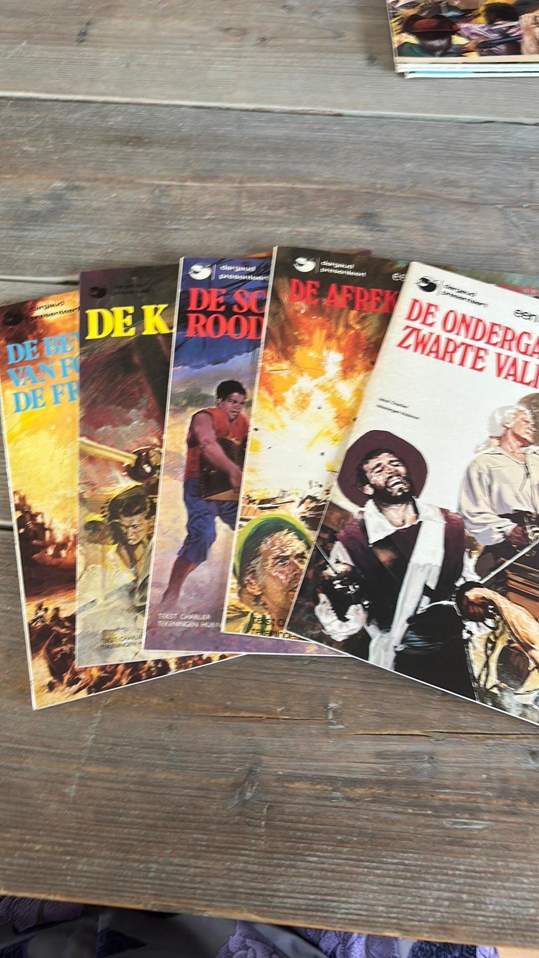 Roelof de Roodbaard stripboeken - 5 delen, Boeken, Meerdere stripboeken, Ophalen of Verzenden, Gelezen