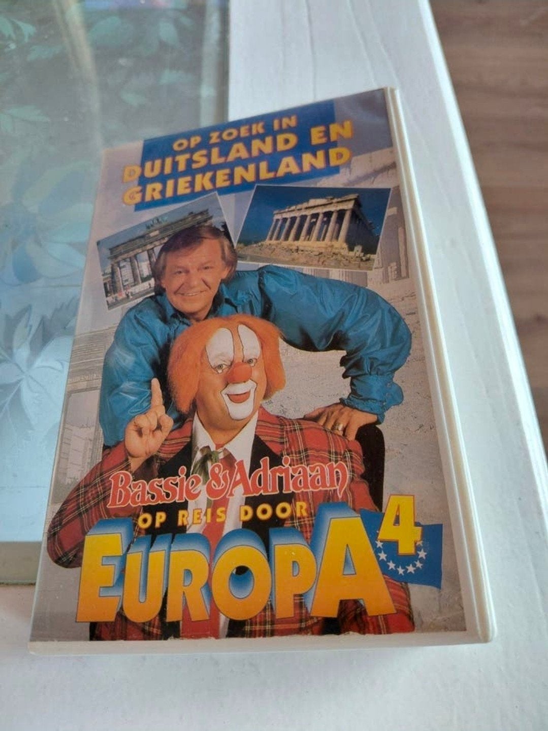 Bassie en Adriaan op reis door Europa 4 CNR. Stuk., Cd's en Dvd's, VHS | Kinderen en Jeugd, Ophalen of Verzenden, Gebruikt