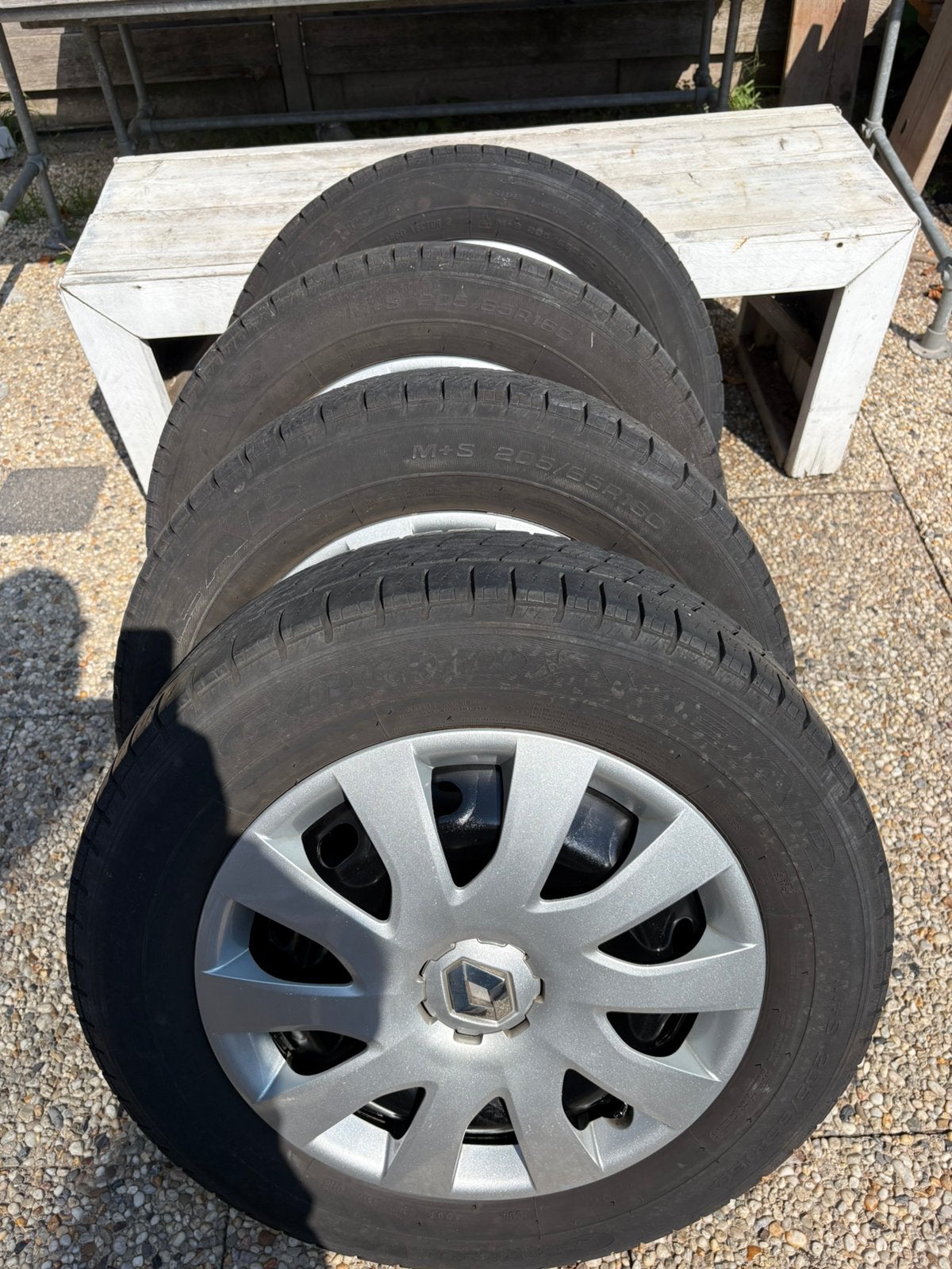 Renault Traffic, Ophalen, 16 inch, Banden en Velgen, 205 mm