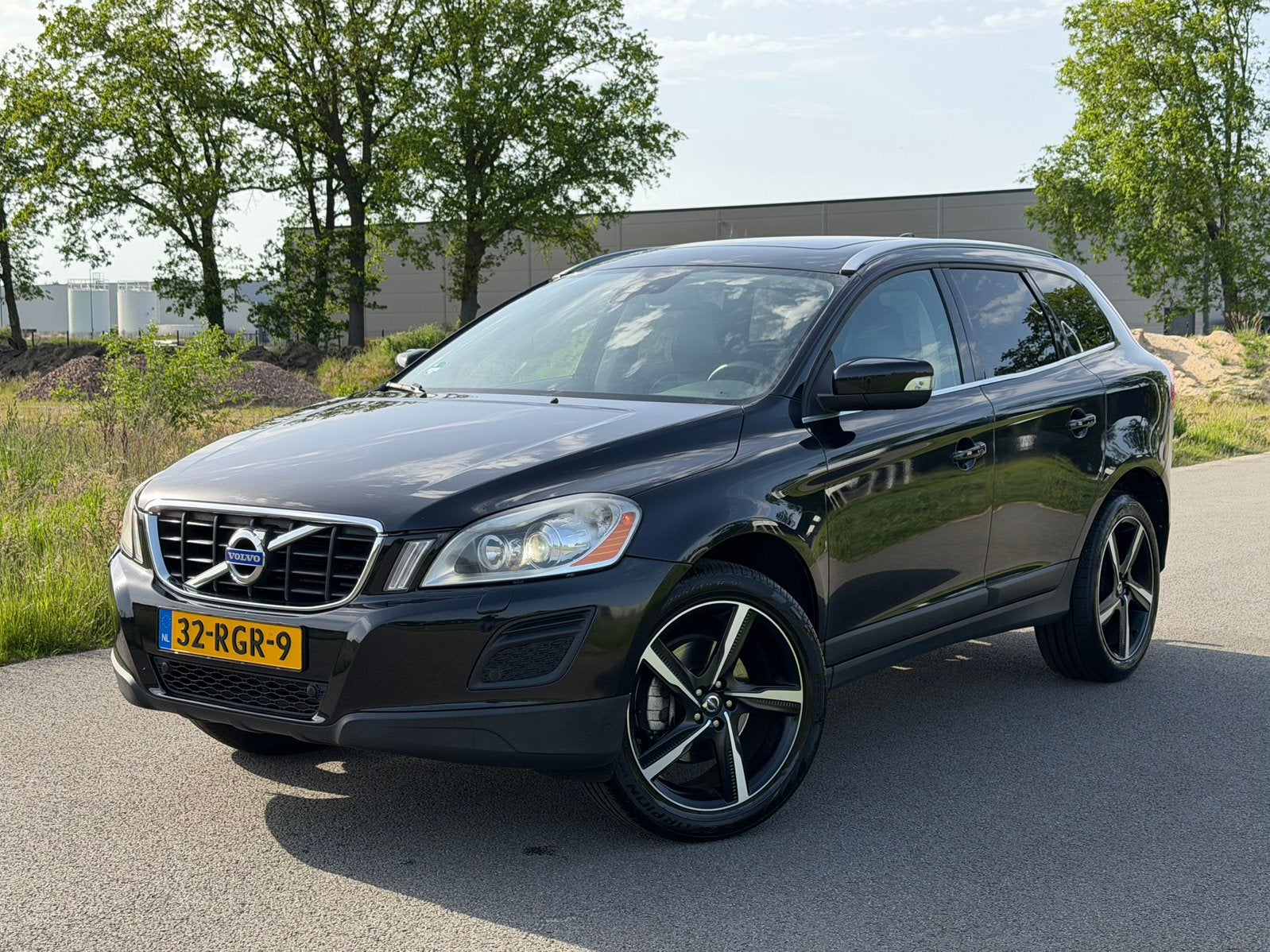 Volvo XC60 2.0 T5 Summum | Automaat | Xenon | Trekhaak, Auto's, Euro 5, 1800 kg, Zwart, 4 cilinders