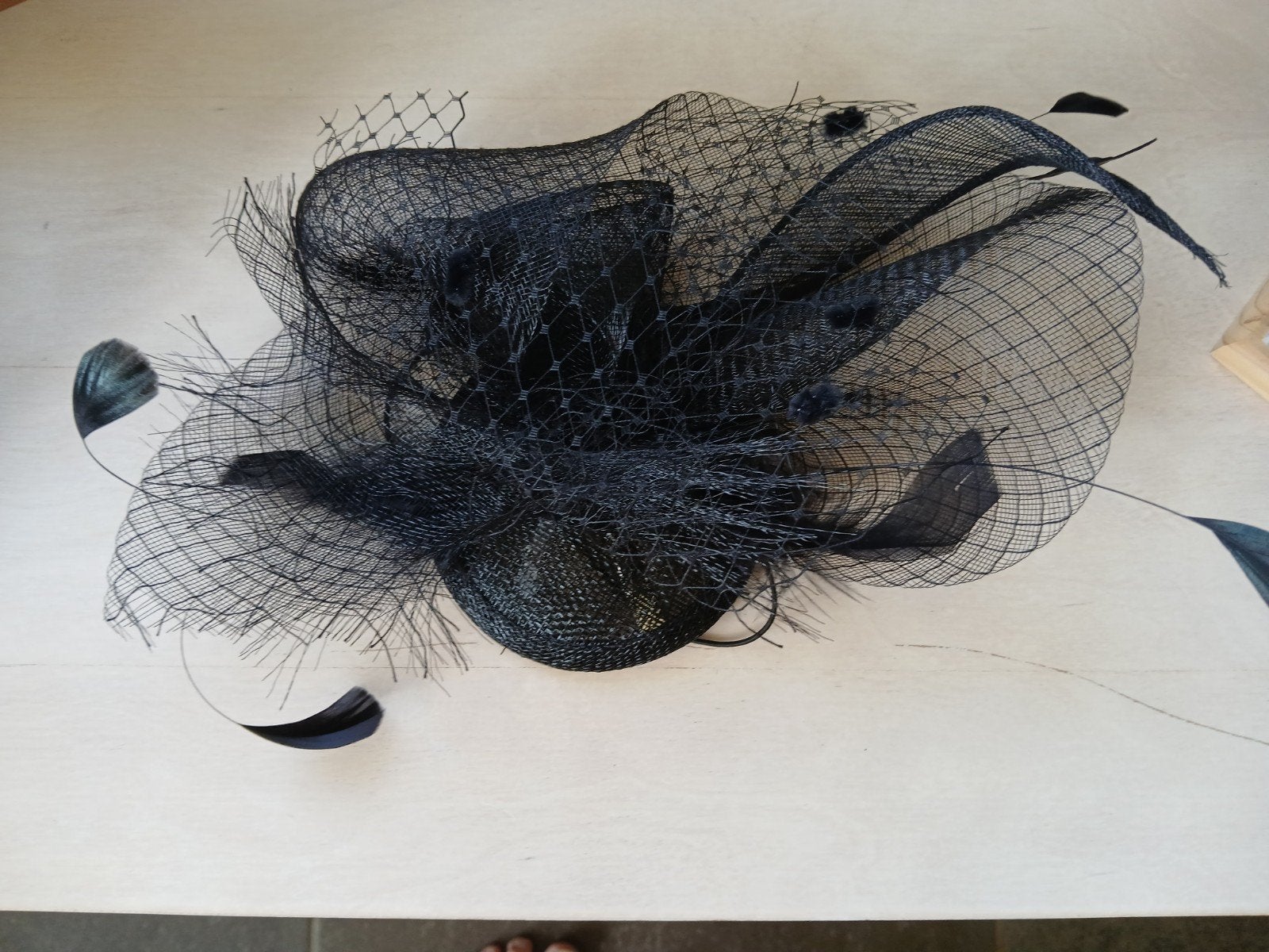 Prachtige zwarte dop/hoedje/fasinator., Ophalen, Zo goed als nieuw, One size fits all, Hoed