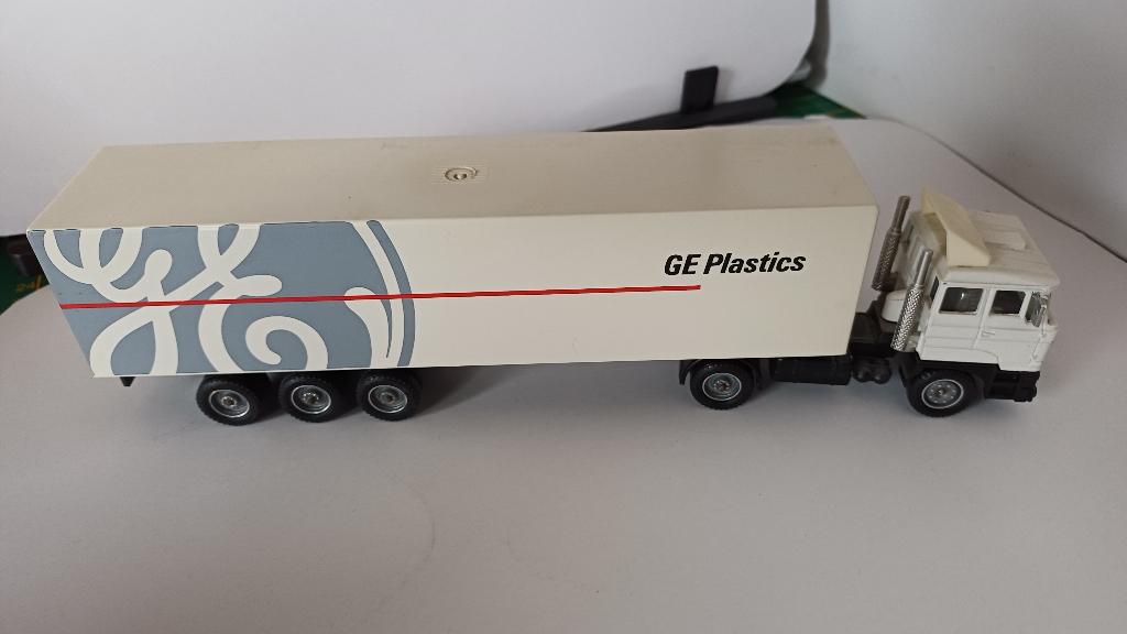 Miniatuur auto 1:66, Ophalen of Verzenden, Zo goed als nieuw, Bus of Vrachtwagen, Overige merken