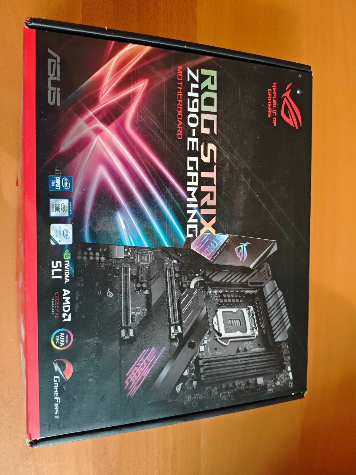 Intel i7 10700f & ASUS ROG Strix Z490-E Gaming Moederbord, Gebruikt, DDR4, Ophalen of Verzenden, Intel
