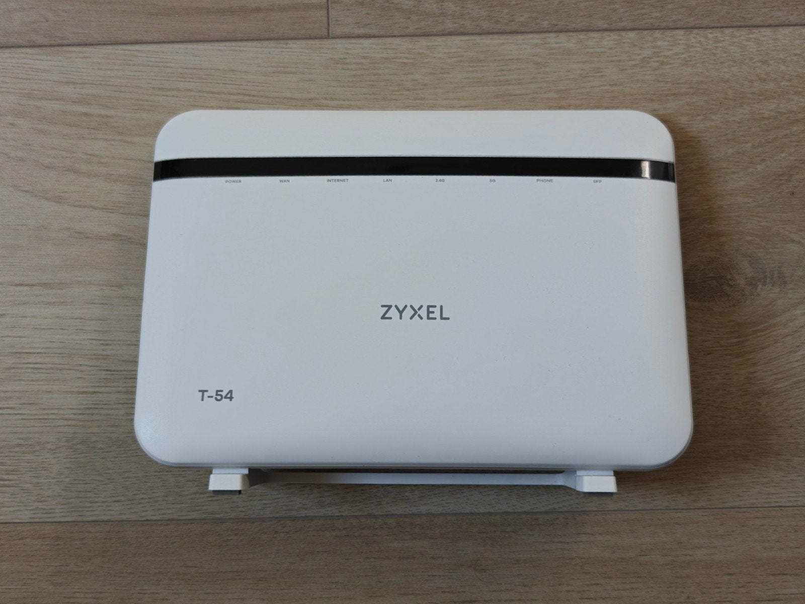 Zyxel T-54 Router, Ophalen of Verzenden, Zo goed als nieuw, Router met modem, Zyxel