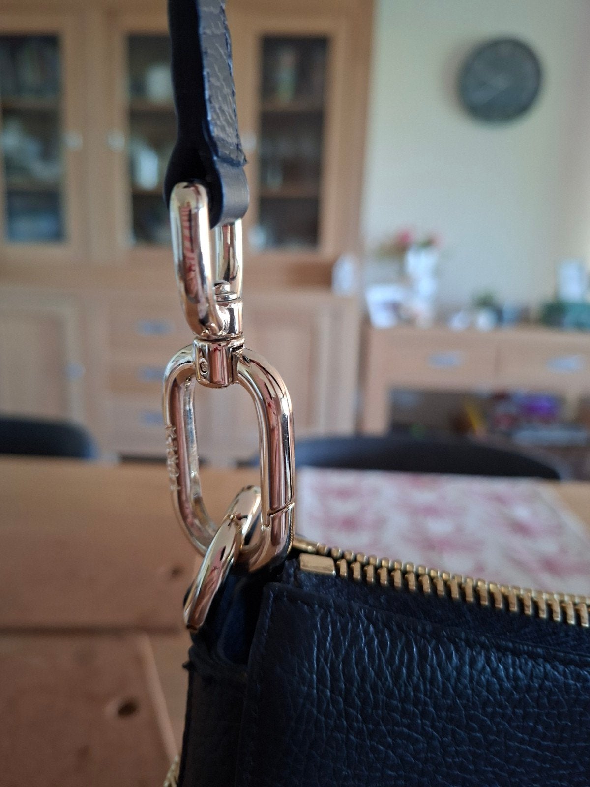 Furla tas Zwart Leer met Gouden Details, Ophalen of Verzenden, Zo goed als nieuw, Zwart