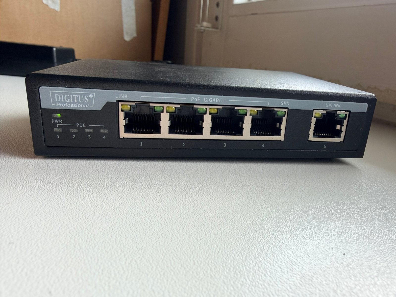 Digitus DN-95330 PoE Switch 65W, Ophalen of Verzenden, Zo goed als nieuw