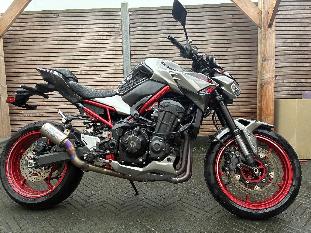 kawasaki Z900 sc projects 2024 abs z 900 A2, 900 cc, Particulier, Minimaal motorrijbewijs A2, Sportuitlaat