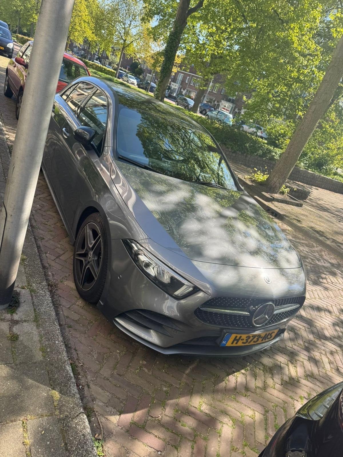 Mercedes-Benz A-Klasse A 180 136pk 7G-DCT 2020 Grijs, Auto's, 136 pk, 680 kg, 4 cilinders, Origineel Nederlands