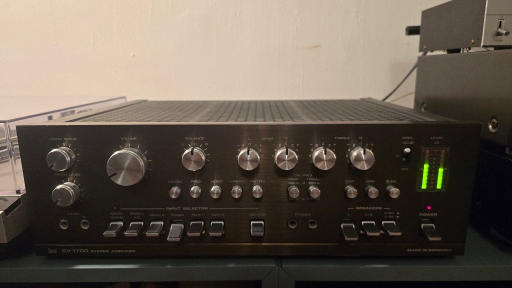 Dual CV-1700, Gebruikt, 60 tot 120 watt, Stereo, Ophalen