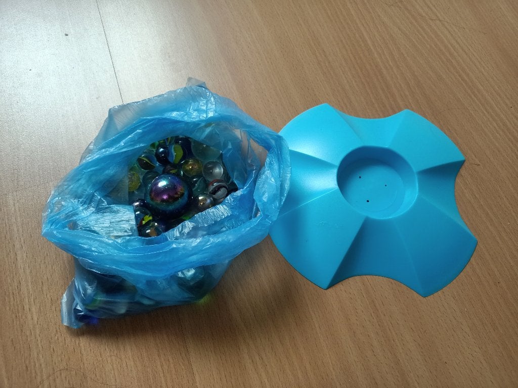 knikkerpotje met knikkers (ca 500 gr), Ophalen, Zo goed als nieuw, Jongen of Meisje