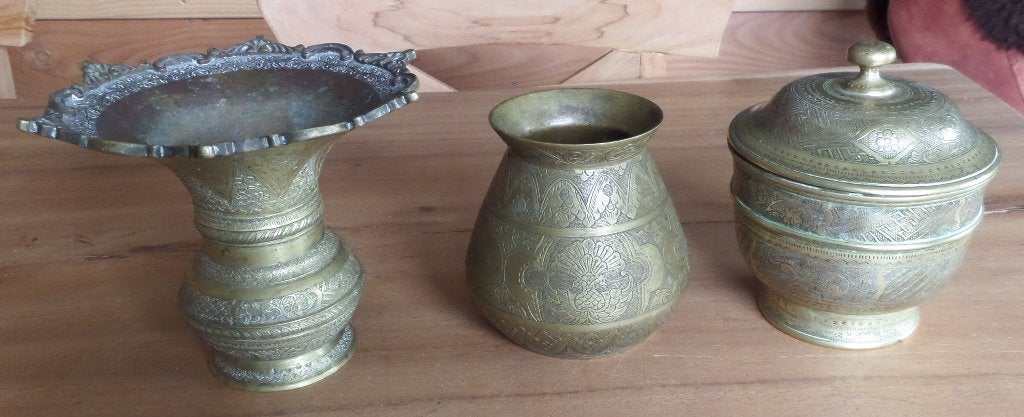 antiek bronzen rookgerei met Wajang poppen, Pauwen en tekens, Antiek en Kunst, Ophalen of Verzenden