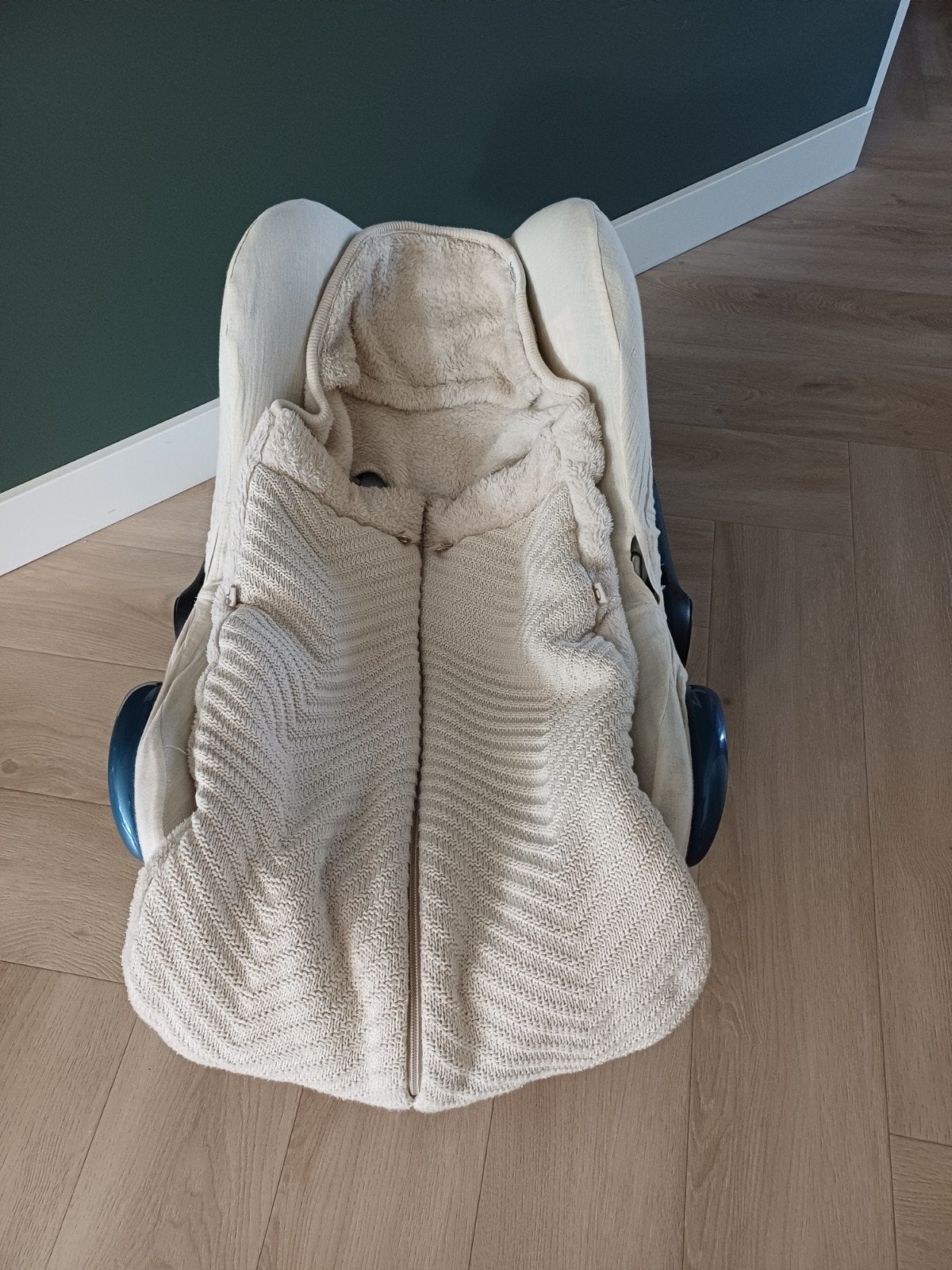 MaxiCosihoes en -voetenzak Baby's only. Kleur: warm linen., Ophalen of Verzenden, Zo goed als nieuw, Overige typen