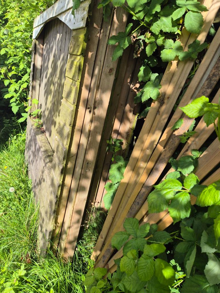 Houten 6 hoek prieel, gratis, Gebruikt, Tuinhuis, Minder dan 200 cm, Zonder ramen