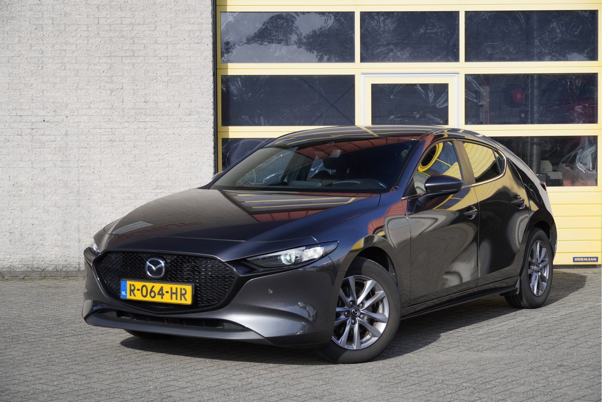 Mazda 3 3 2.0 e-SkyActiv-G M Hybrid 123PK! 5drs Comfort BJ20, Auto's, Voorwielaandrijving, Stof, 4 cilinders, Origineel Nederlands