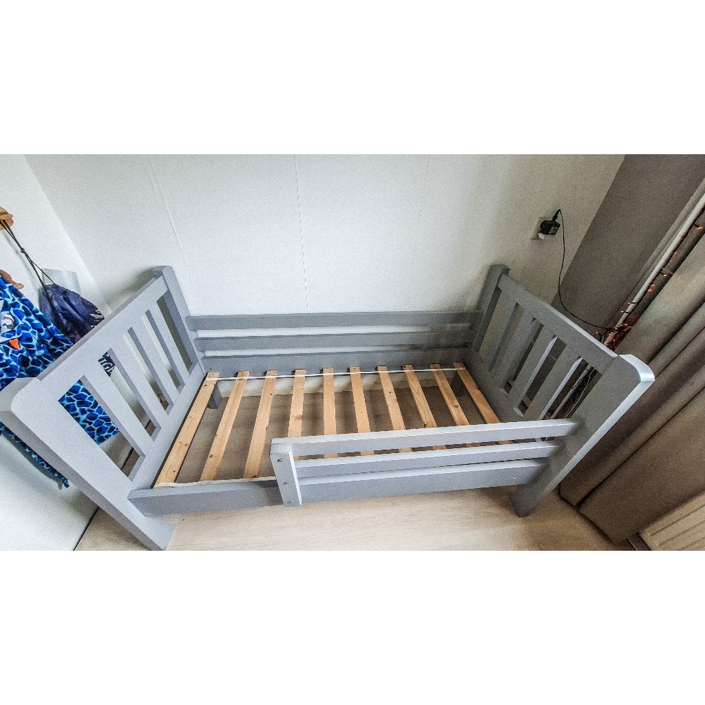 Mooi peuterbed Tim incl. lattenbodem en 2 opberglades, Ophalen, Gebruikt, 70 tot 85 cm, 140 tot 160 cm