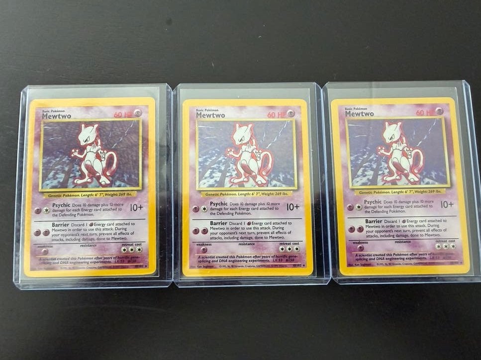 Mewtwo Pokémon Kaarten - Basis Set (10/102) - 3 stuks Mint, Ophalen of Verzenden, Gebruikt, Meerdere kaarten