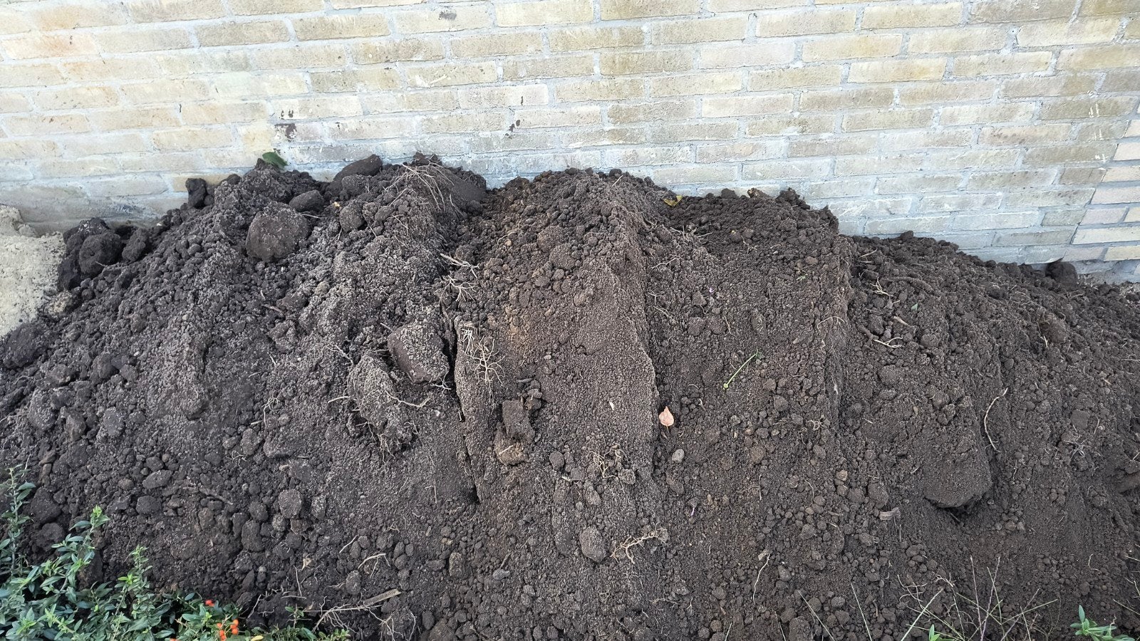 Gratis Tuinaarde af te halen 1,5kuub, Ophalen, Tuinaarde