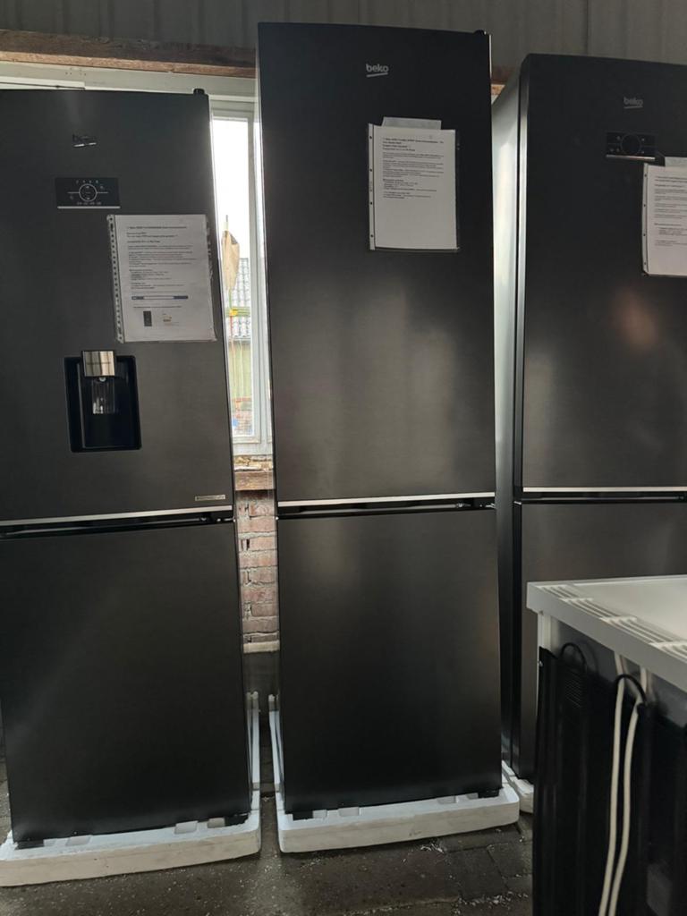 Nieuw Beko RCNA406LXRW Koel-vriescombinatie, Ophalen, 200 cm of meer, Nieuw, 50 tot 100 cm
