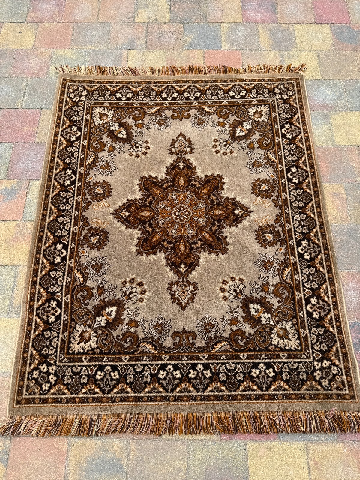 Vintage Smyrna tafelkleed, 100 tot 150 cm, Vintage, Ophalen of Verzenden, Zo goed als nieuw