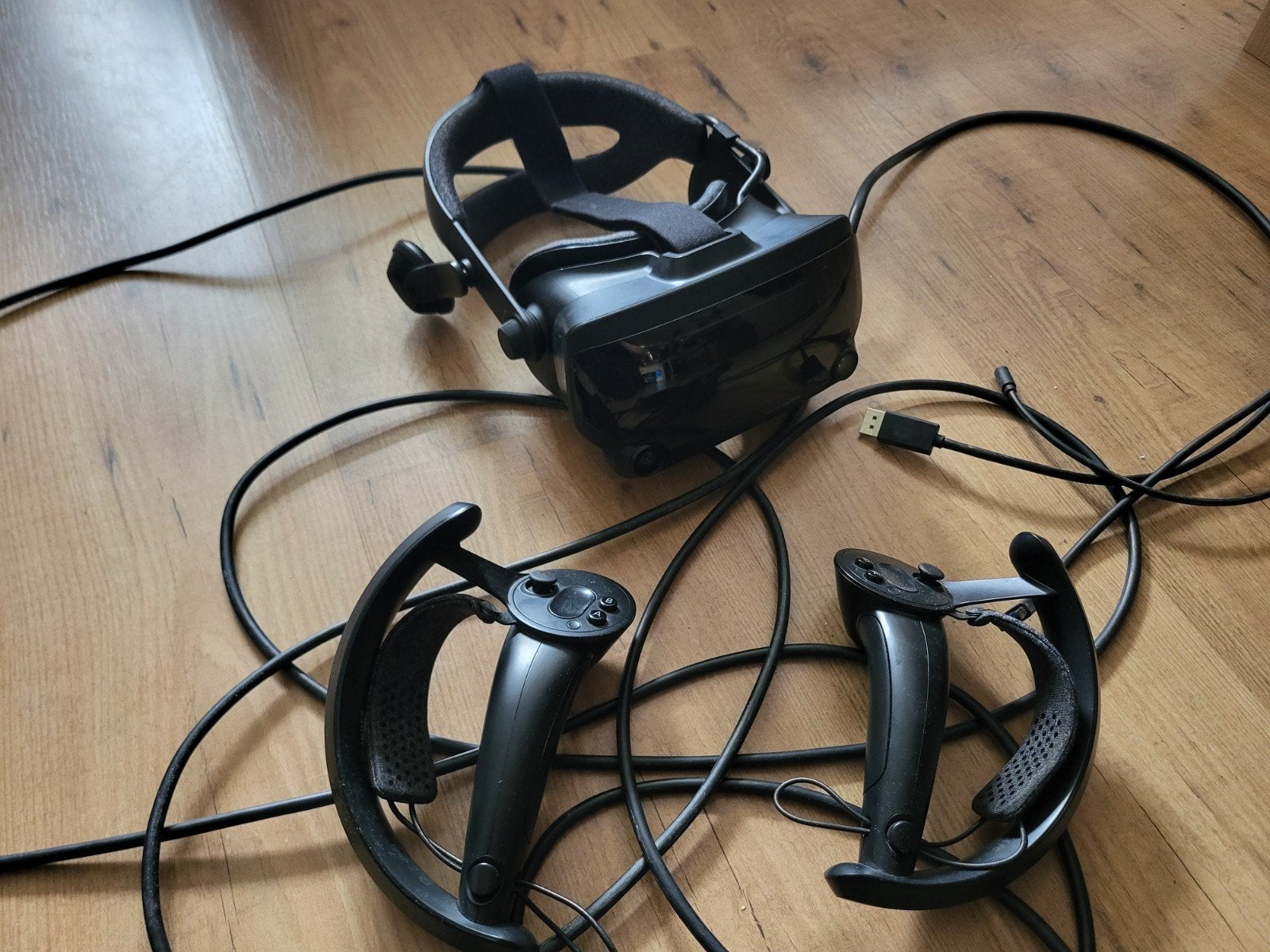Valve Index VR Kit, Spelcomputers en Games, Virtual Reality, Ophalen, Zo goed als nieuw, VR-bril, Pc
