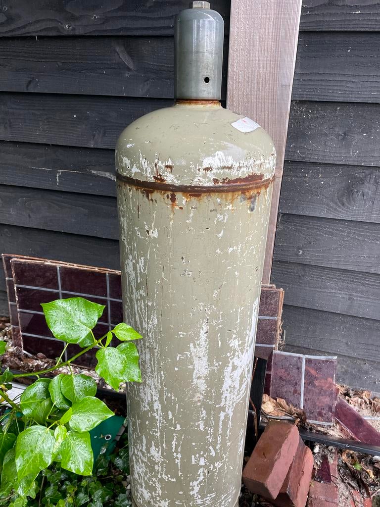 2x 33kg propaan gasflessen (verlopen, vol), Doe-het-zelf en Verbouw, Overige Doe-het-zelf en Verbouw, Ophalen, Gebruikt