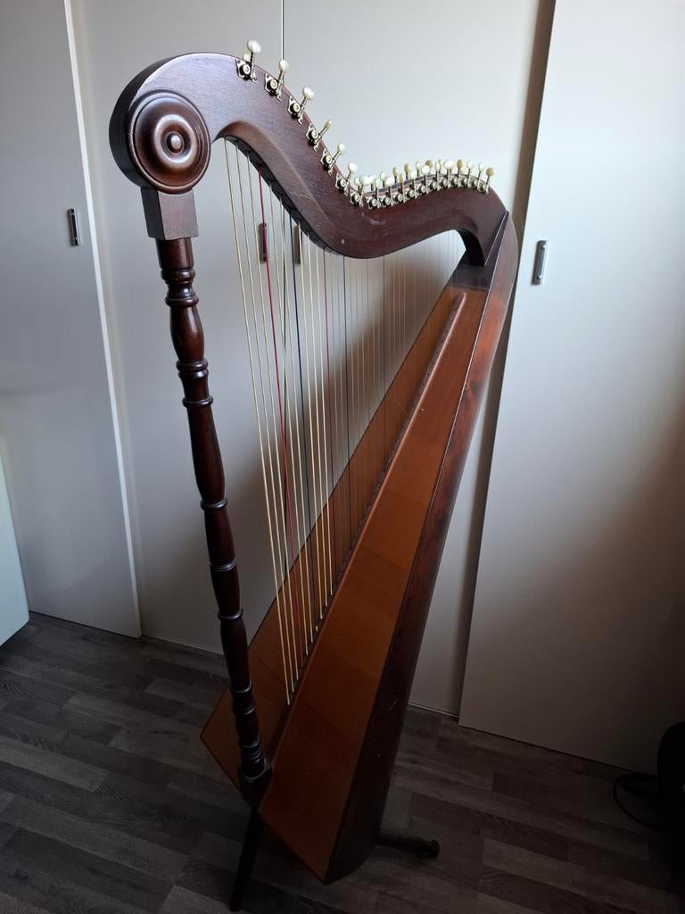 Harp €500, Ophalen, Gebruikt