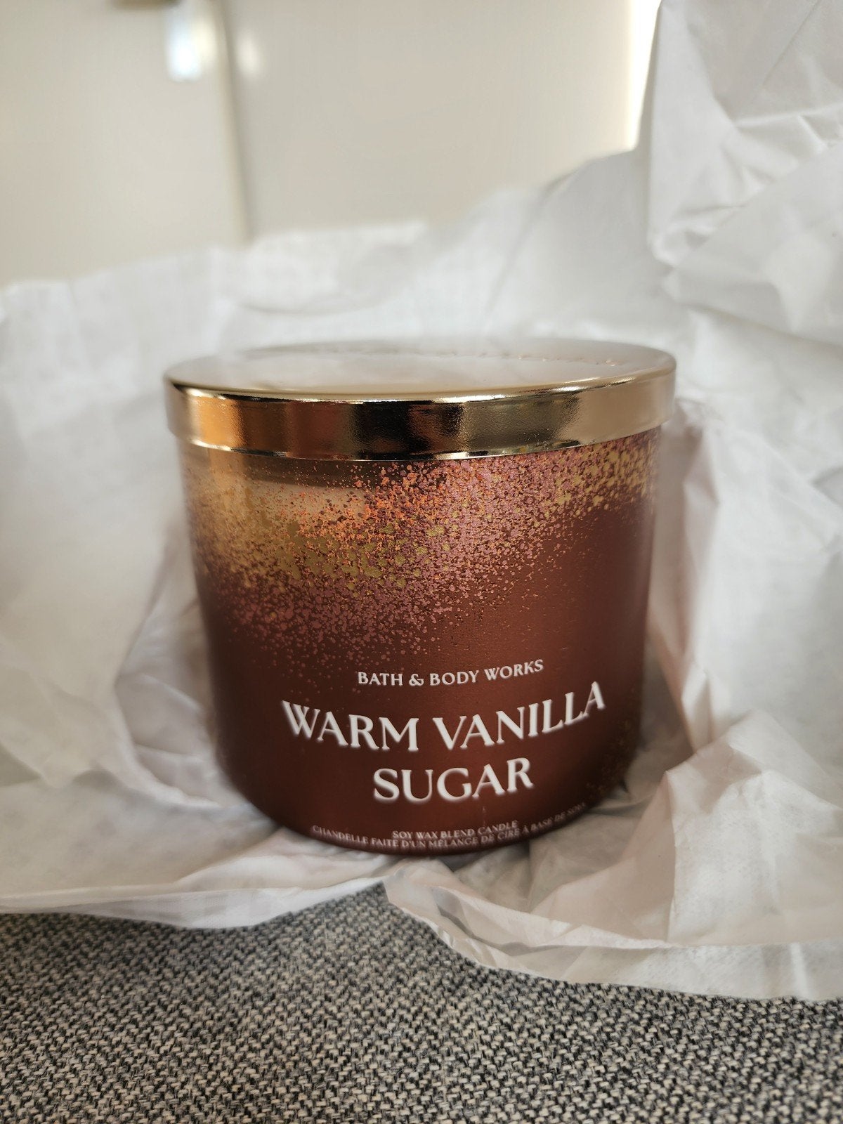 Bath & Body Works 3-wick kaars - Warm Vanilla Sugar (Nieuw), Overige merken, Nieuw, Ophalen of Verzenden, Glas