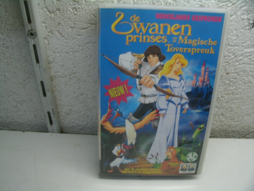 vhs 94a zwanen prinses en de magische toverspreuk, Cd's en Dvd's, VHS | Kinderen en Jeugd, Alle leeftijden, Ophalen of Verzenden