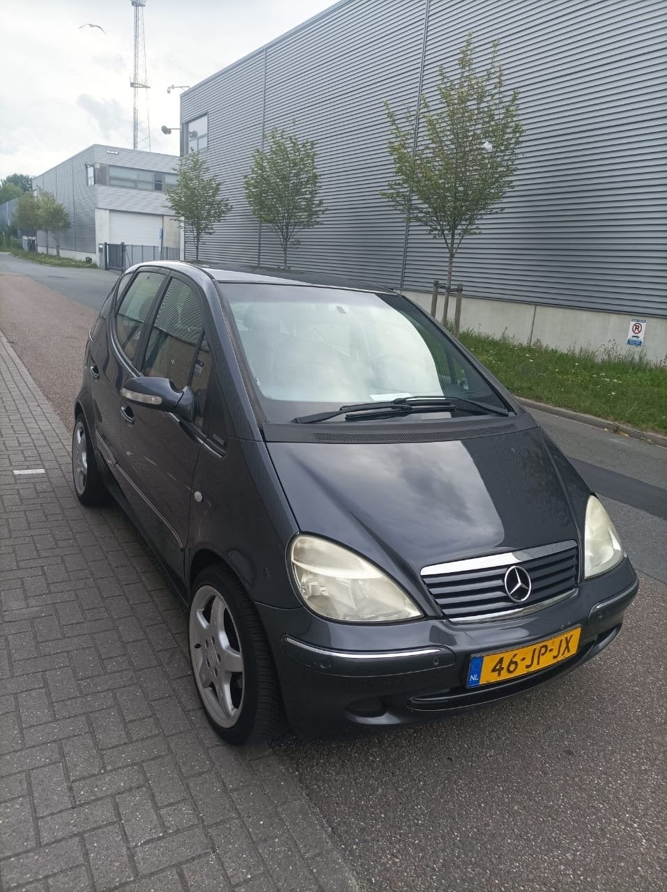 Mercedes-Benz A-Klasse 1.6 A160 AUT 2002 Grijs, Auto's, 40 €/maand, 400 kg, Bedrijf, 1000 kg