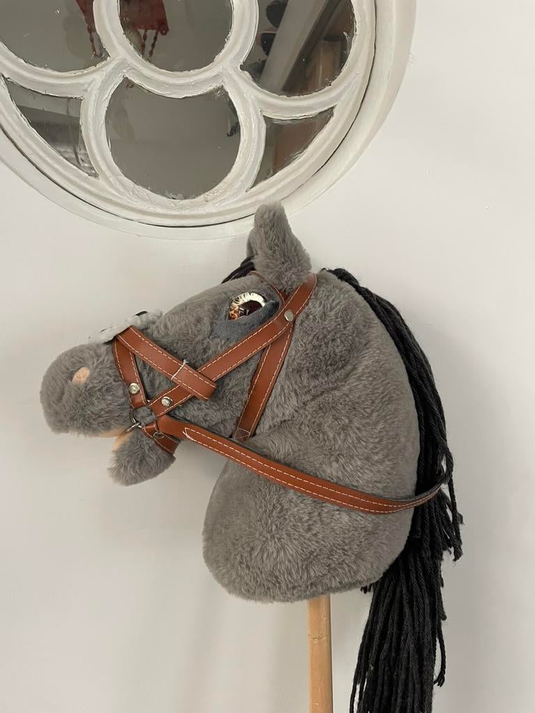 Hobby horse, Ophalen of Verzenden, Zo goed als nieuw, Overige materialen