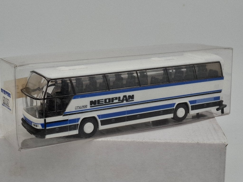 Neoplan Cityliner touringcar bus - Rietze 1/87, Verzenden, Zo goed als nieuw, Bus of Vrachtwagen, Rietze