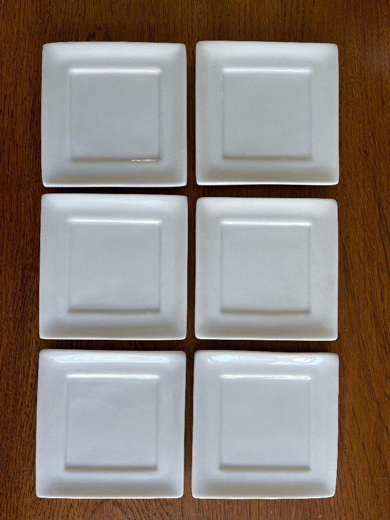 6 Onderzetters 'Porselein' Kleur: Wit Diameter: 9 cm Nieuw, Nieuw, Ophalen of Verzenden, Overige stijlen, Kop(pen) en/of Schotel(s)