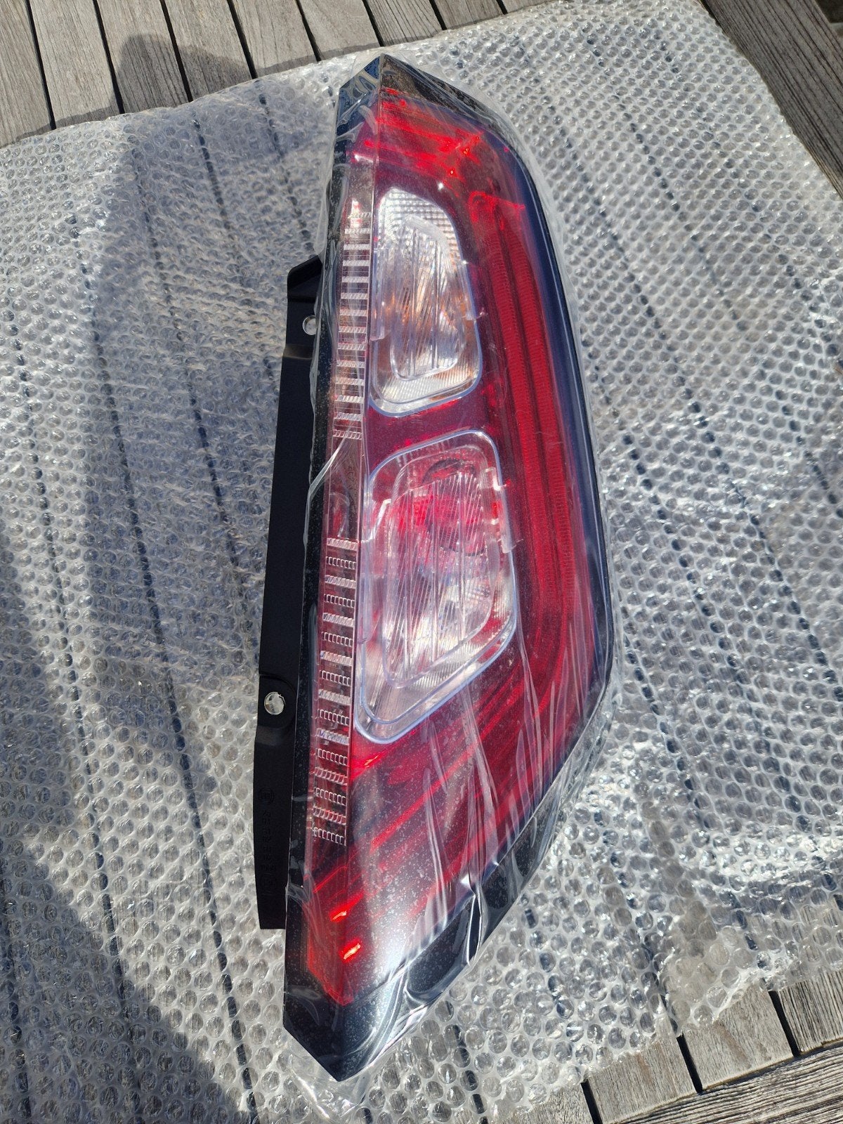Fiat Punto nieuwe rechter achterlichtunit origineel, Ophalen, Nieuw, Fiat
