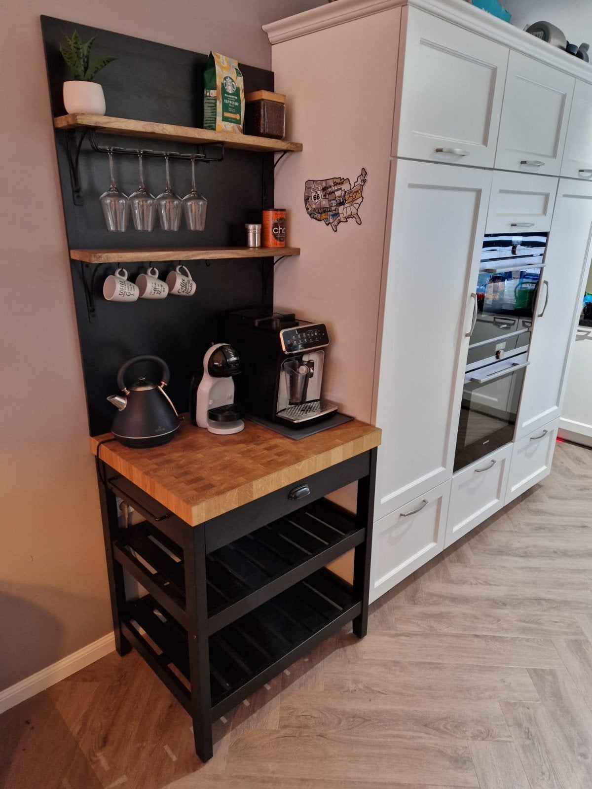 Koffiecorner / koffiehoek / vadholma keukeneiland/ industrie, Ophalen, Overige typen, Hout, Zo goed als nieuw
