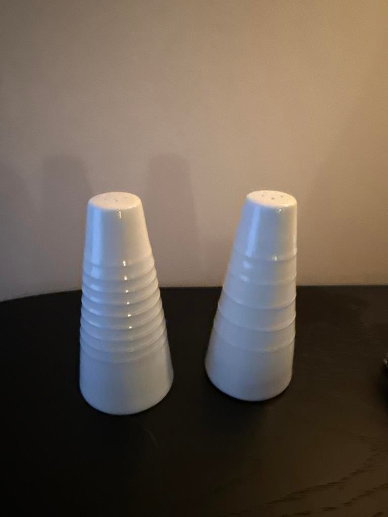 Vintage Zout- en Peperstel - Wit Keramiek, Antiek en Kunst, Ophalen of Verzenden